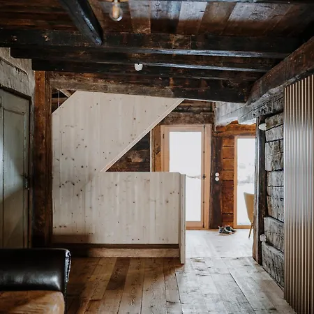 Chalet Cedae-m *