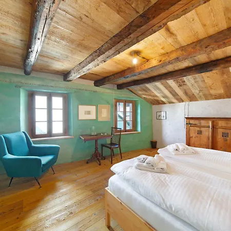 Cedae-m Chalet Dosoledo