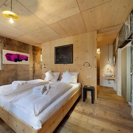 Cedae-m Chalet